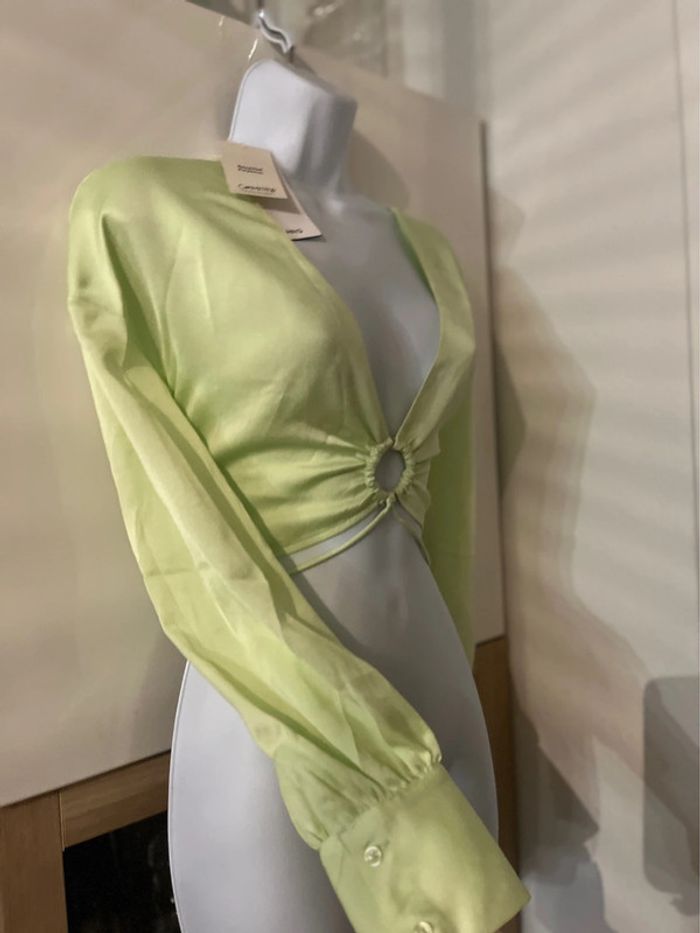 Top chemisier court avec lien à nouer - photo numéro 2