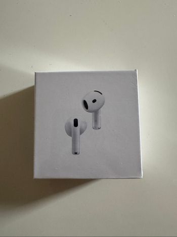 AirPods 4 anc