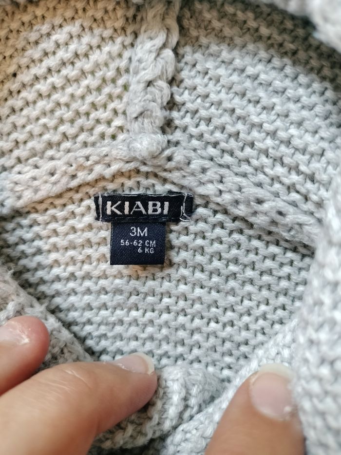 Gilet gris - photo numéro 3