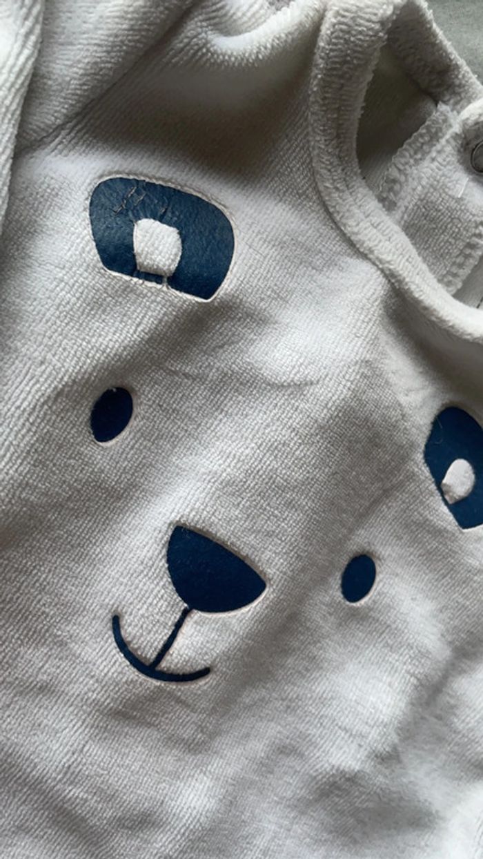 2 pyjamas - photo numéro 3