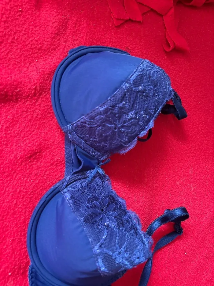 Soutien gorge - photo numéro 2