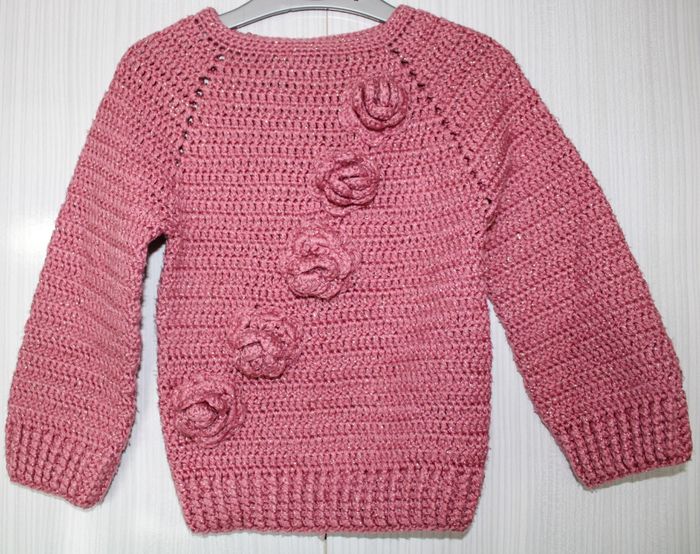 Pull fille à fleur - photo numéro 2