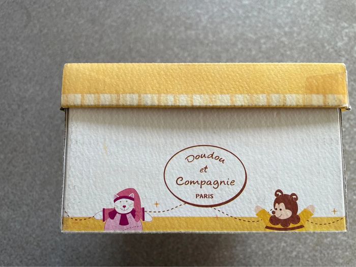 Ma boîte à musique Doudou et compagnie Ponpon le Bourdon - photo numéro 7