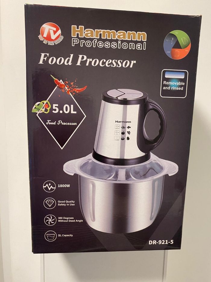 Vend hachoir electrique toute neuve dans carton