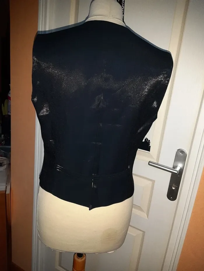 Gilet - photo numéro 3