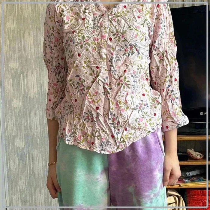 Chemisier motif  floral taille  3xl  mais taille  40
