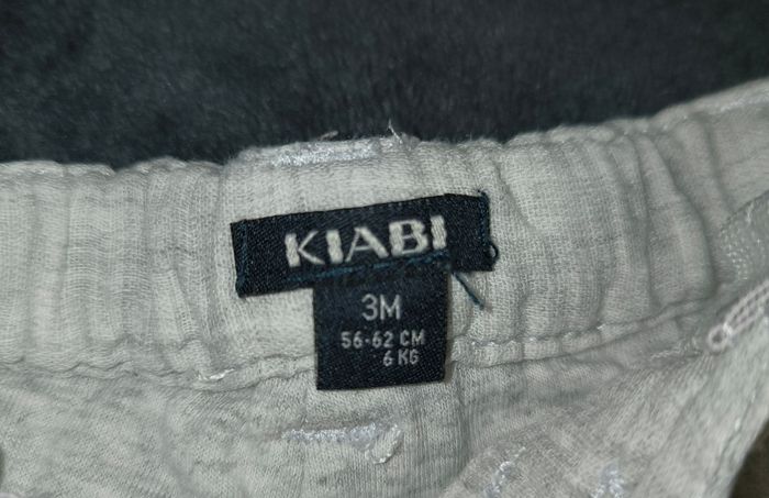 Lot de 3 pantalons bébé garçon 2 Kiabi + 1 TAO - photo numéro 3