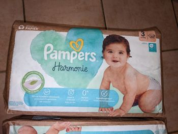 Couches Pampers harmonie T3 (6-10kg)