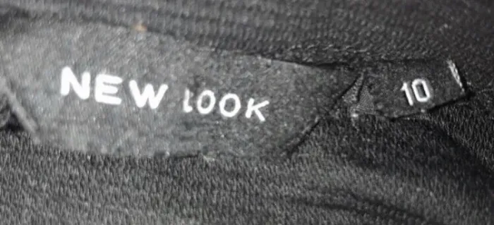 Haut News look demie manches noir taille 38 - photo numéro 3