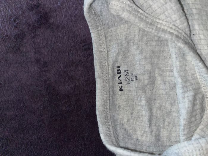 Lot de 3 bodies bébé garçon taille 12 mois - photo numéro 3