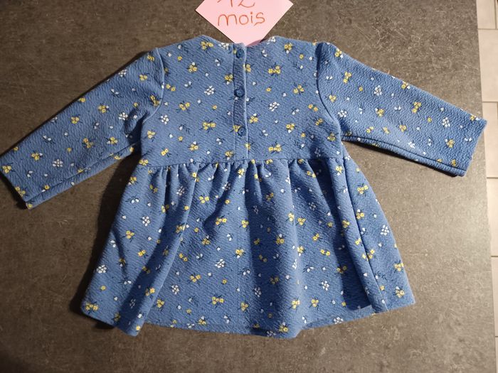 Robe bleue fleurie 12 mois - photo numéro 5