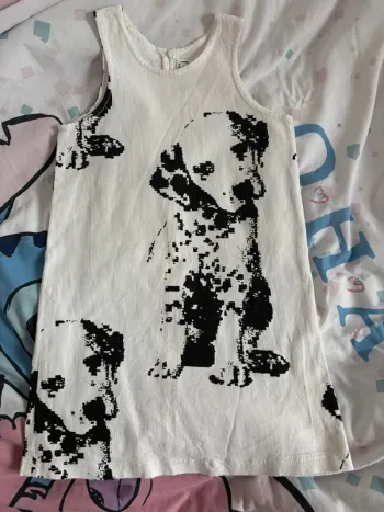 Robe chiens 101 dalmatiens disney 6 ans
