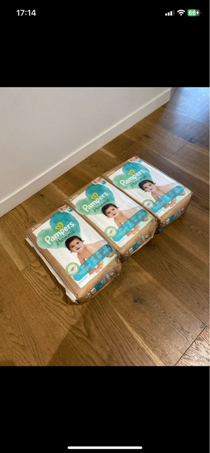 Lot 126 couches Pampers harmonie