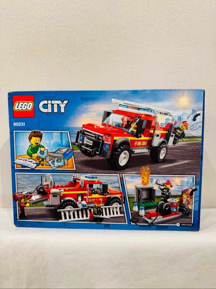 Lego city Le camion du chef des pompiers + 5 ans 60231 - photo numéro 3