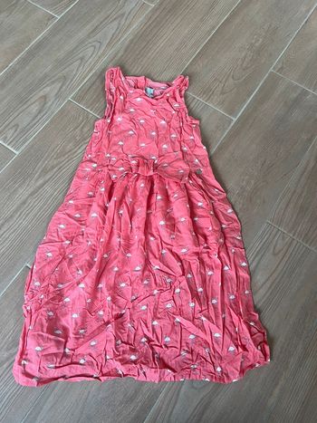 Robe miniman neuve et étiquetée 10 ans