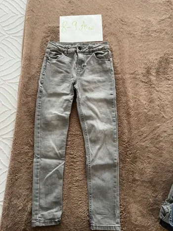 Jeans 8-9 ans