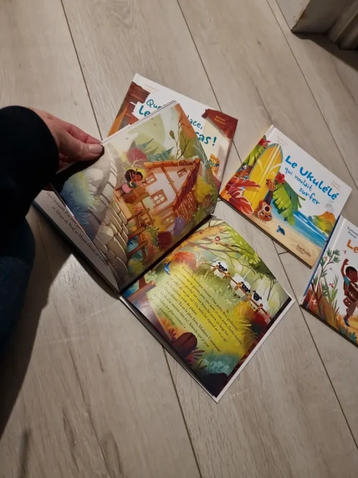 Lot Livres Mac Do Thème En Avant la Musique - photo numéro 4