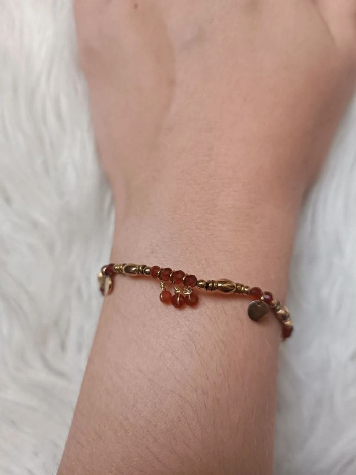 Bracelet doré en acier inoxydable à perles Bohm En très bon état - photo numéro 2