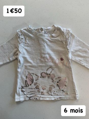 T-shirt 🌺 6 mois 🌺 Sans marque
