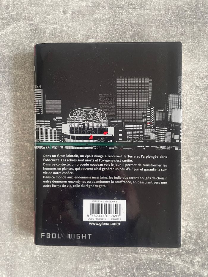 Manga fool night tome 1 en version française. - photo numéro 2