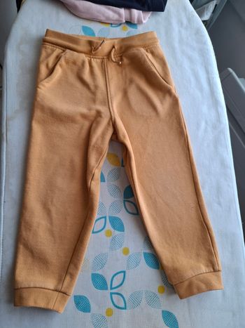 Lots joggings garçon