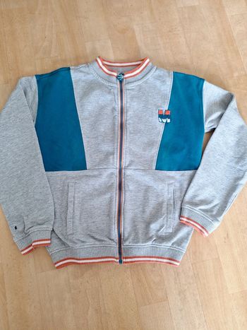 Veste zippée taille 11 ans