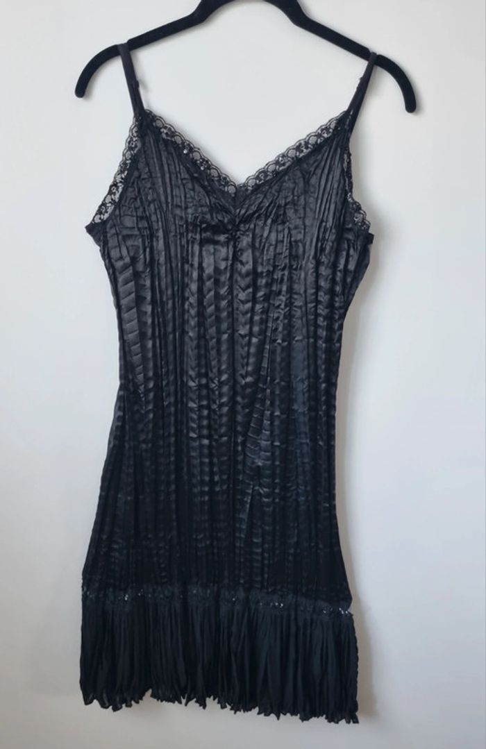 Robe noir brodé évasé vintage - photo numéro 16