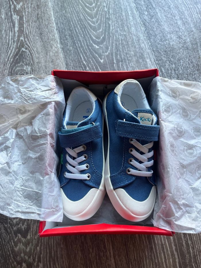 Chaussures van kickers neuve taille 28 - photo numéro 5