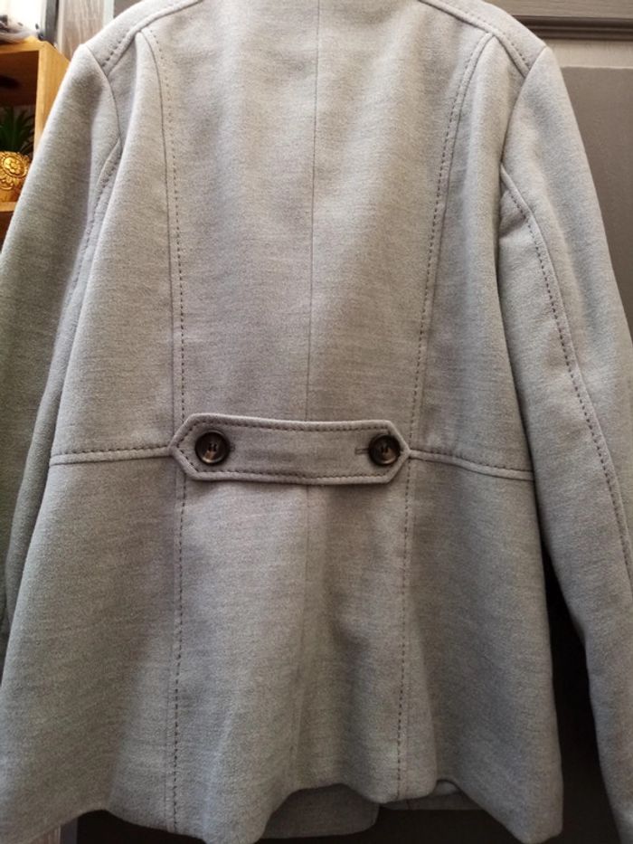 Manteau femme T. 42 - photo numéro 3
