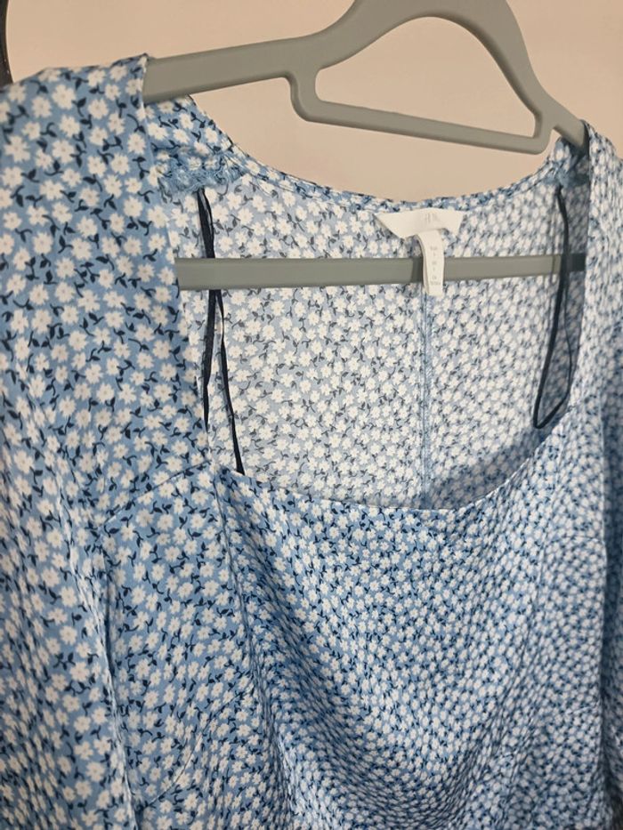 Blouse satinée fleurie L H&M - photo numéro 2