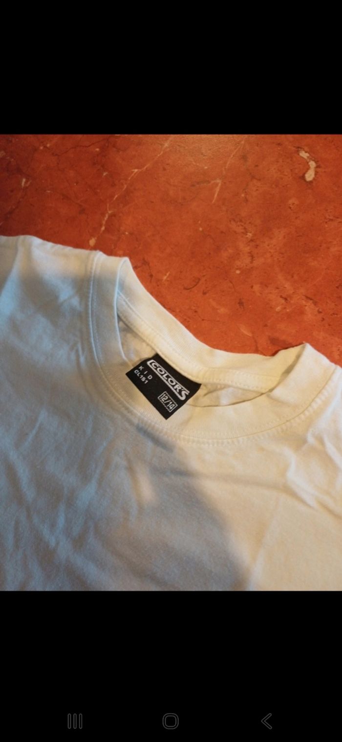 T.shirt taille 12 ans - photo numéro 2