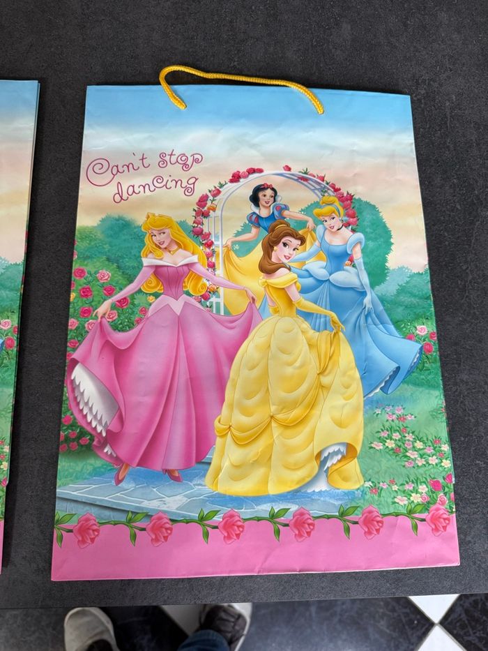 2 pochettes sac cadeaux princesse - photo numéro 2