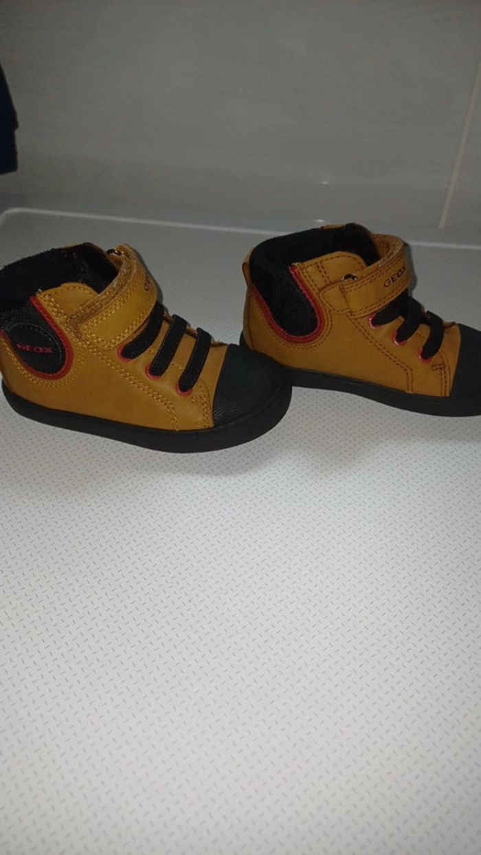 Chaussures Geox pointure 23 - photo numéro 2