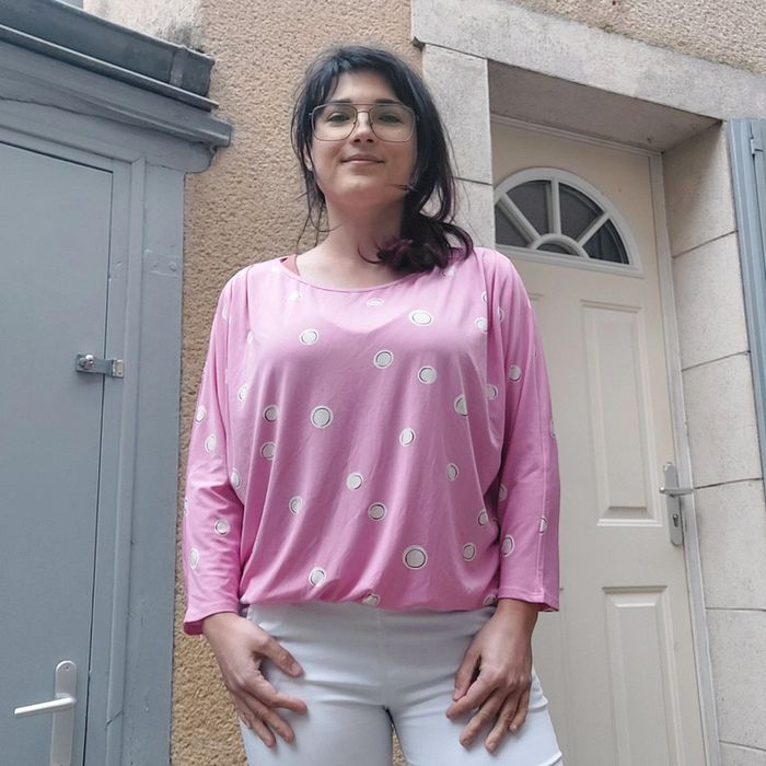 Magnifique blouse neuve t48