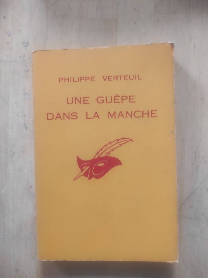 Une guêpe dans la manche Philippe Verteuil Le Masque 887 1965 - photo numéro 1
