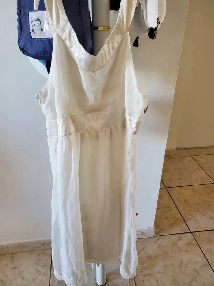 Robe blanche taille 38 très bon état - photo numéro 4