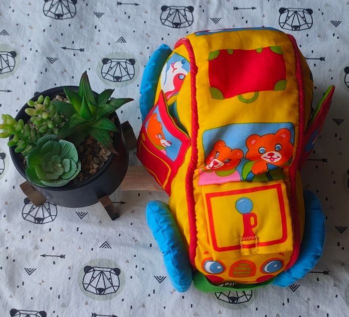 Peluche voiture