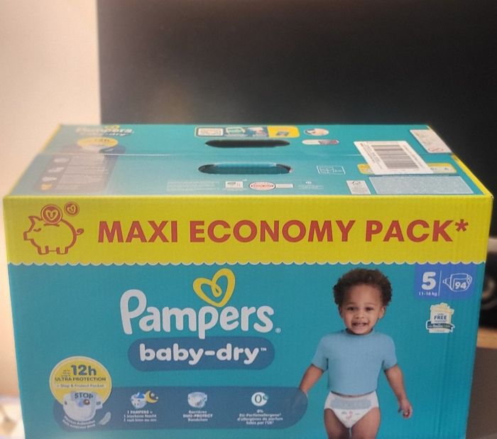 Pampers Baby-Dry Maxi Pack Taille 5