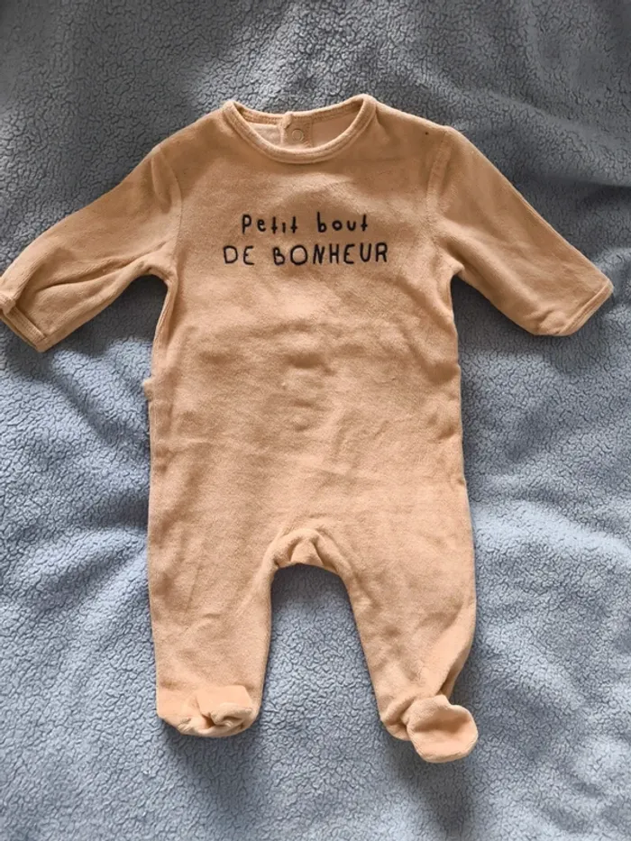 Lot de 5 pyjamas Kiabi 3 mois - photo numéro 2