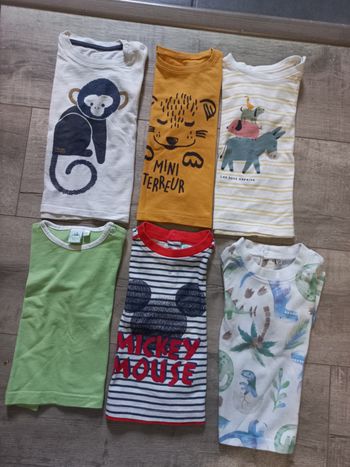Lot tee shirt 12 mois