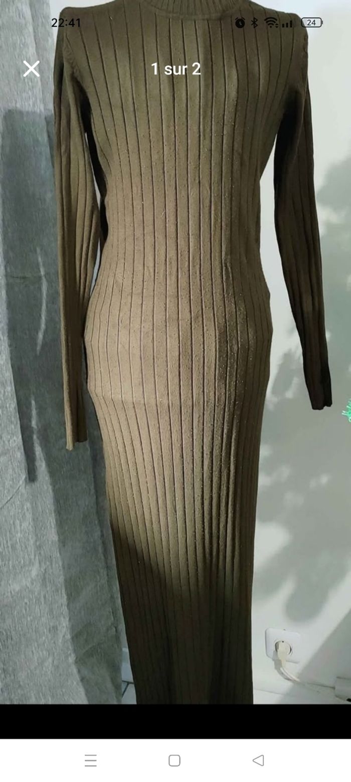 Robe longue moulante côtelée