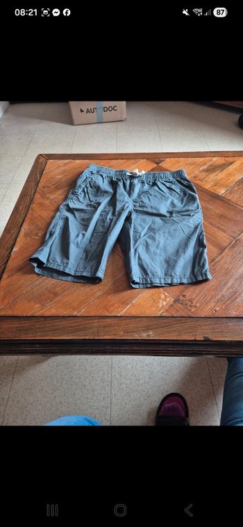 Short taille 10 ans 