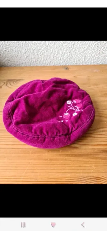 chapeau bordeaux Marese