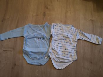 Lot de 2 bodies à pression 3 mois