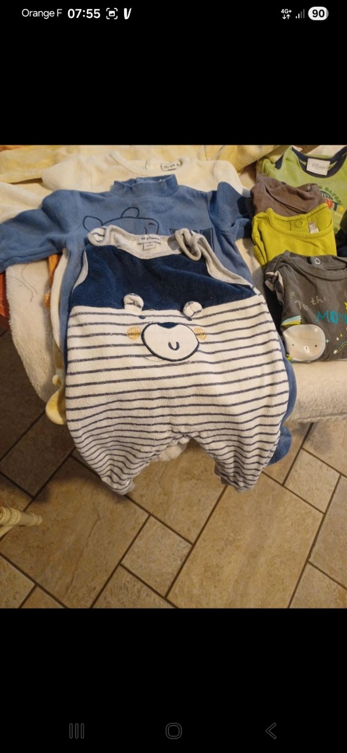 Lot de vêtements garçon hiver taille 3 mois - photo numéro 2