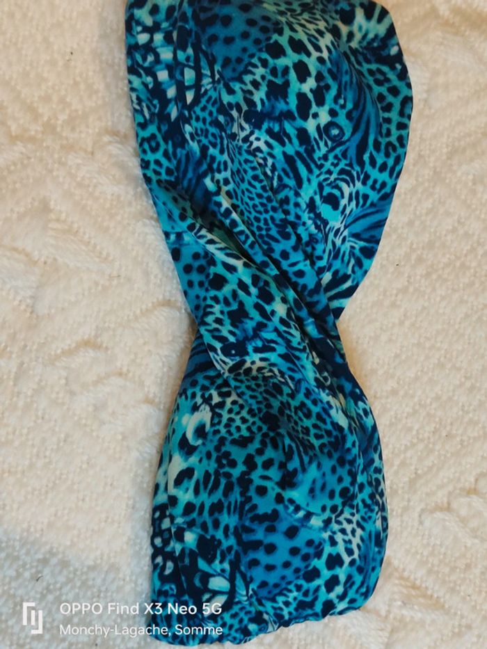 Haut de maillot de bain taille M Jennyfer
Réduction jusqu'à -60%