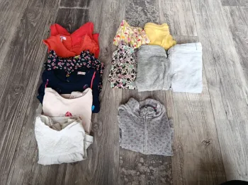 Lot vêtements fille