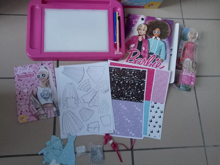 Barbie atelier de mode - photo numéro 2