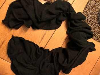 Écharpe noir extensible