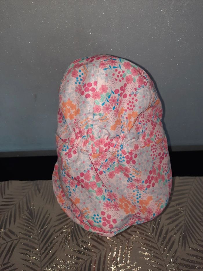 Casquette fille 0 6 mois neuve - photo numéro 3